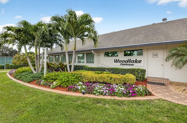 $4,500 | 327 Southwest 29th Avenue, Delray Beach, FL 33445