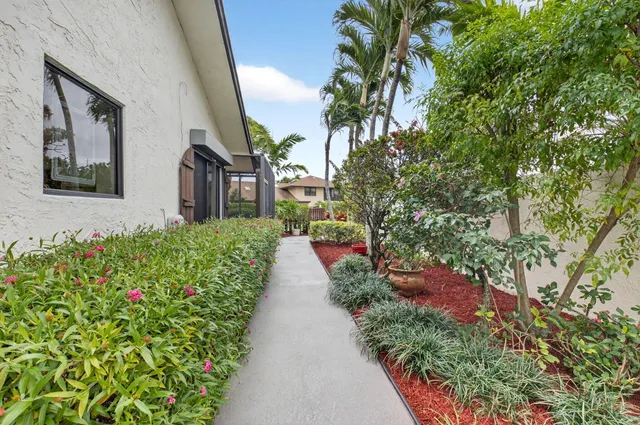 $4,500 | 327 Southwest 29th Avenue, Delray Beach, FL 33445