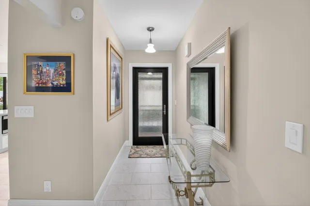 $4,500 | 327 Southwest 29th Avenue, Delray Beach, FL 33445