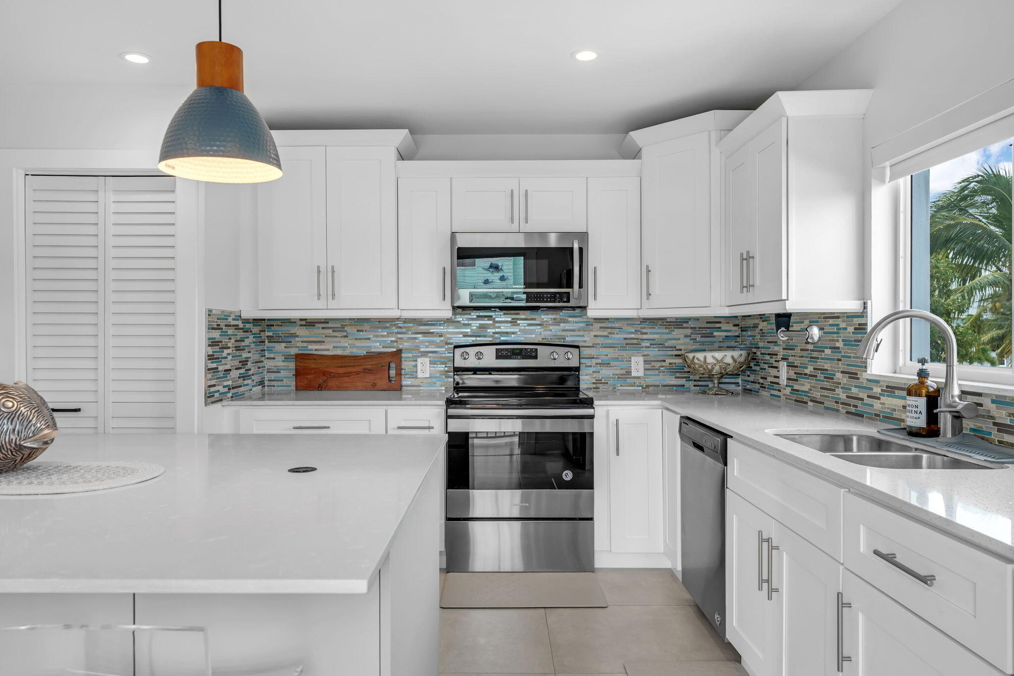 2 Sexton Cove Road Key Largo, FL 33037 - Photo 5 of 45 Kitchen
