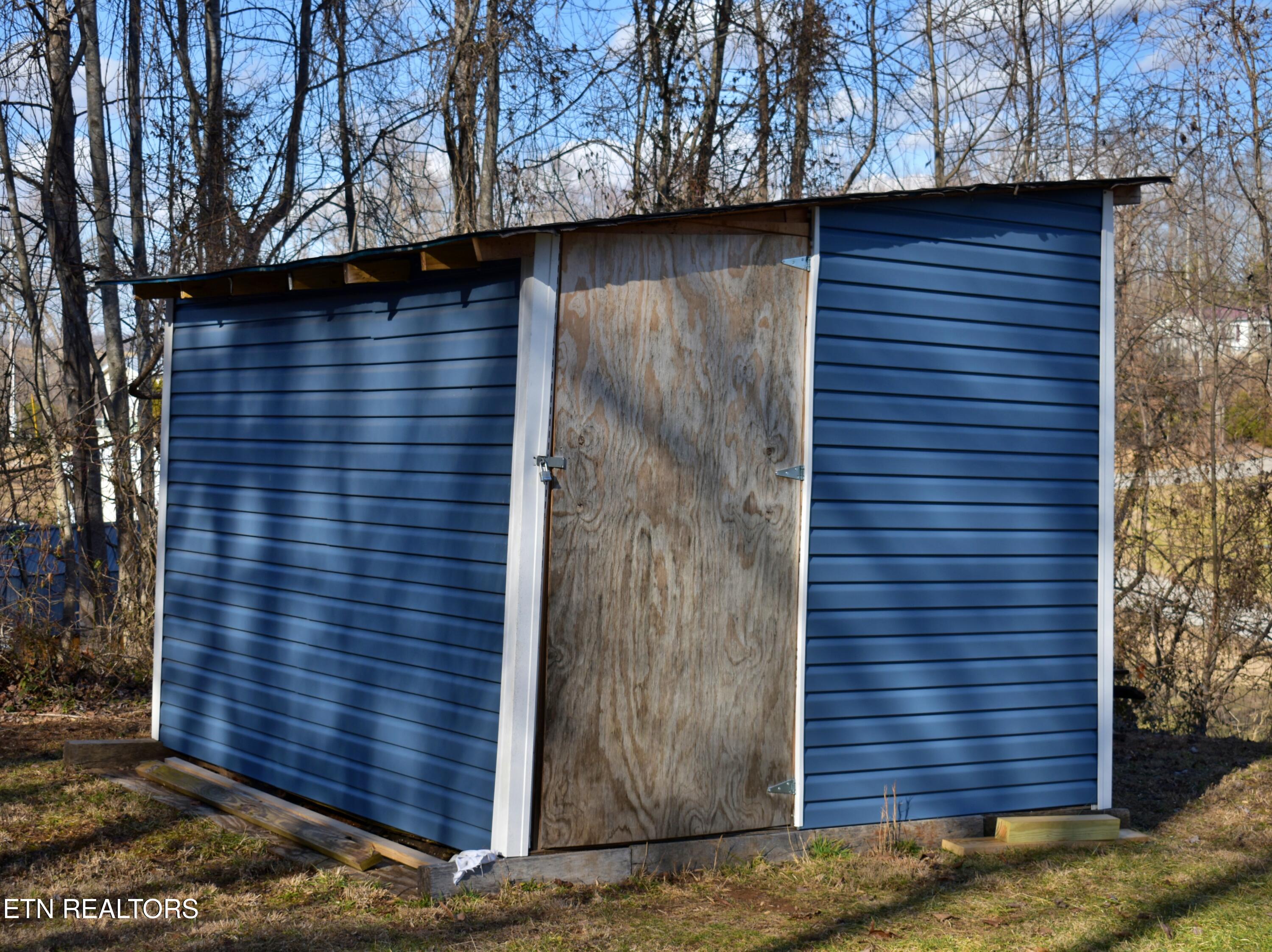 223 Beamer Road Tazewell, TN 37879 - Photo 15 of 26 Outbldg