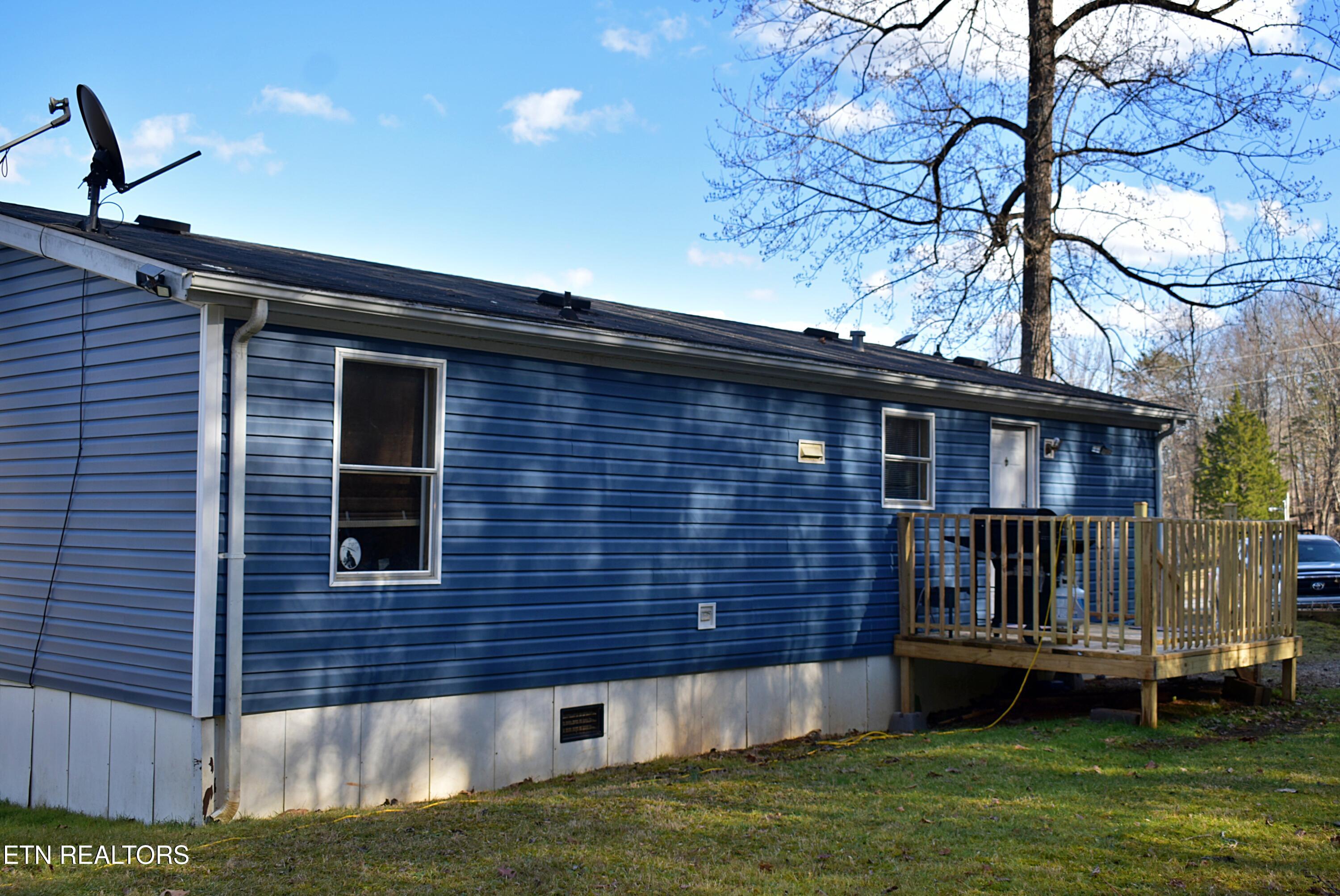 223 Beamer Road Tazewell, TN 37879 - Photo 16 of 26 Rear