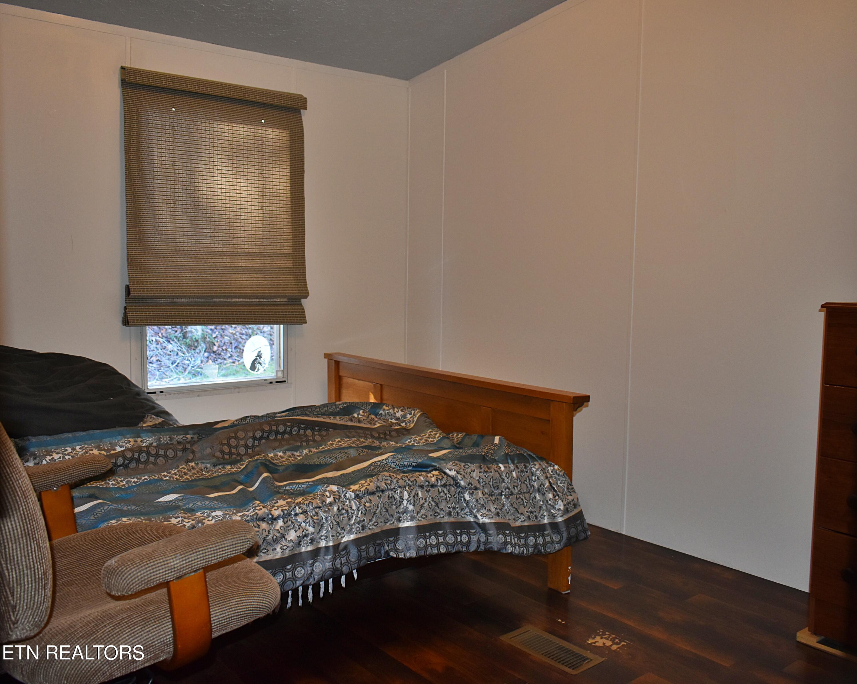 223 Beamer Road Tazewell, TN 37879 - Photo 9 of 26 Bed 2