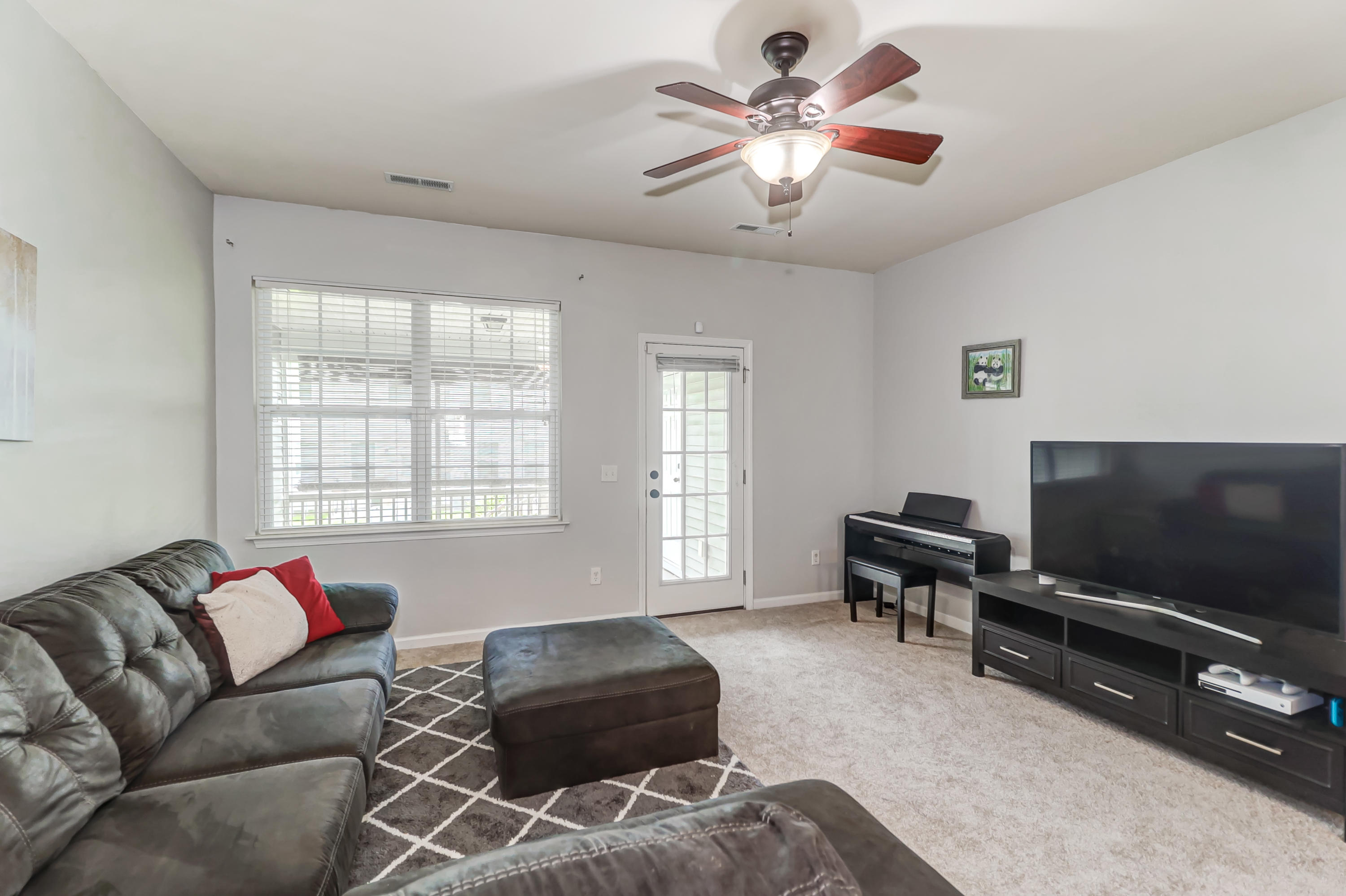 138 Woodward Road Goose Creek, SC 29445 - Photo 11 of 34 138 Woodward Rd (12)