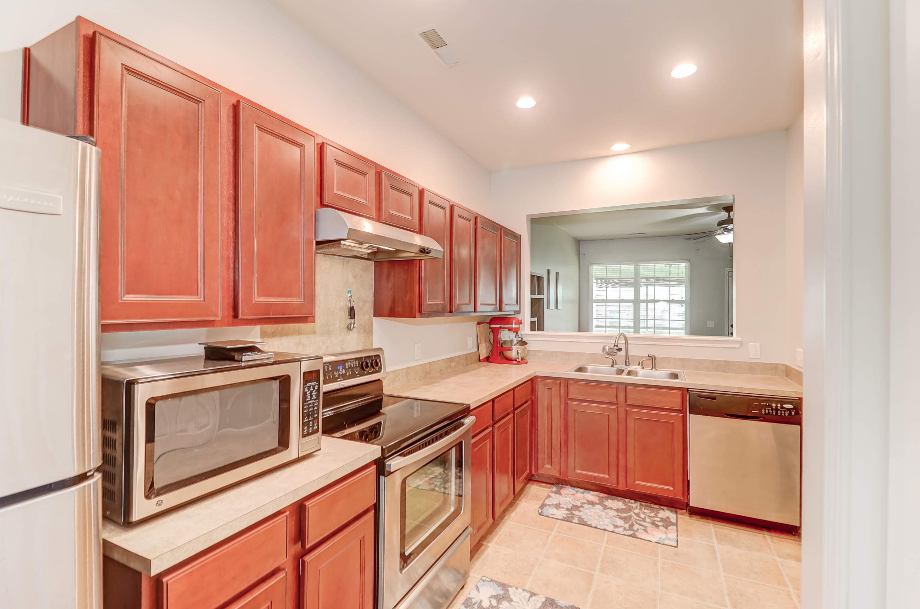 138 Woodward Road Goose Creek, SC 29445 - Photo 5 of 34 138 Woodward Rd (6)