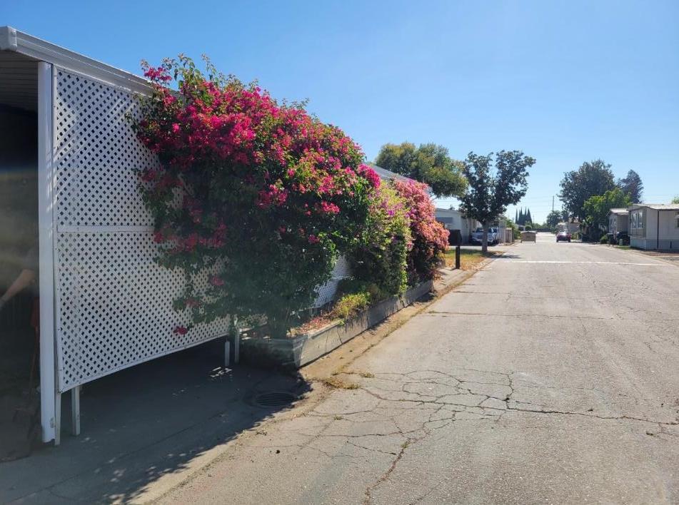 4837 Faith Home Road, Unit 136 Ceres, CA 95307 - Photo 22 of 26 Gallery Image 22