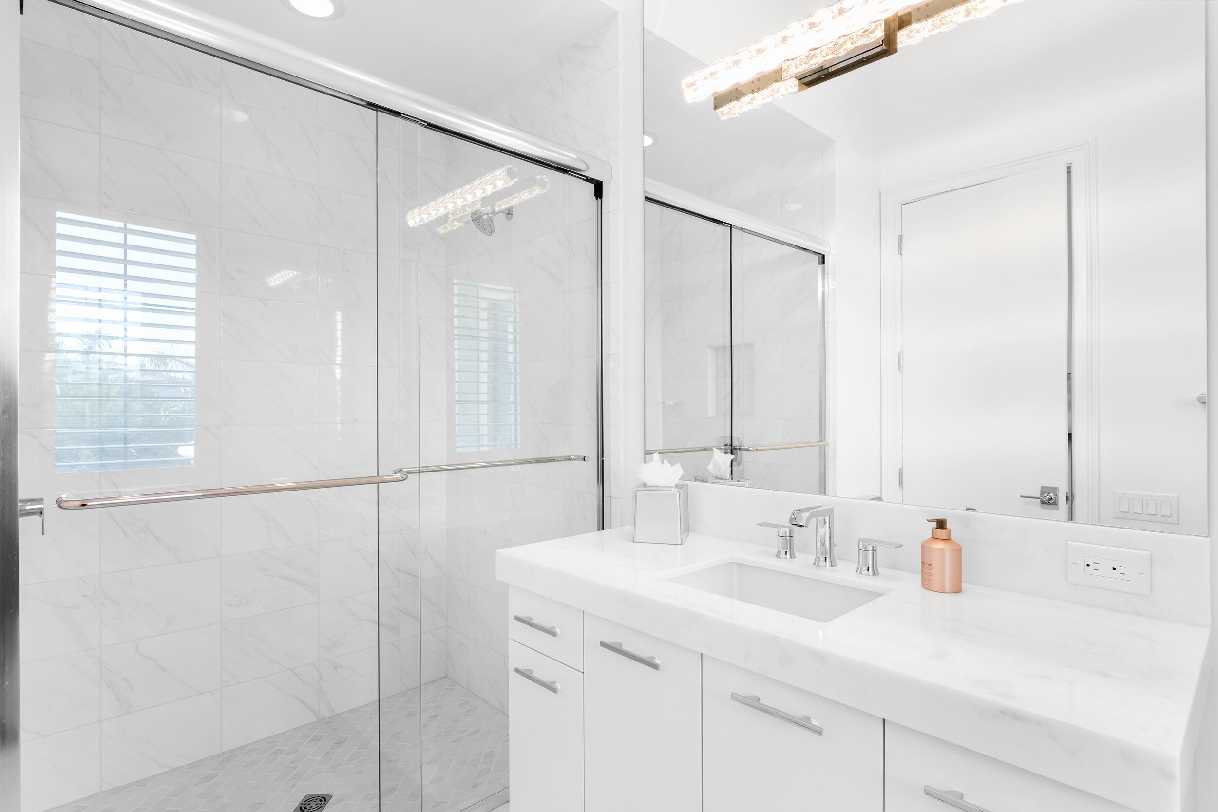 17206 Brulee Breeze Way Boca Raton, FL 33496 - Photo 46 of 53 Guest Bath 1