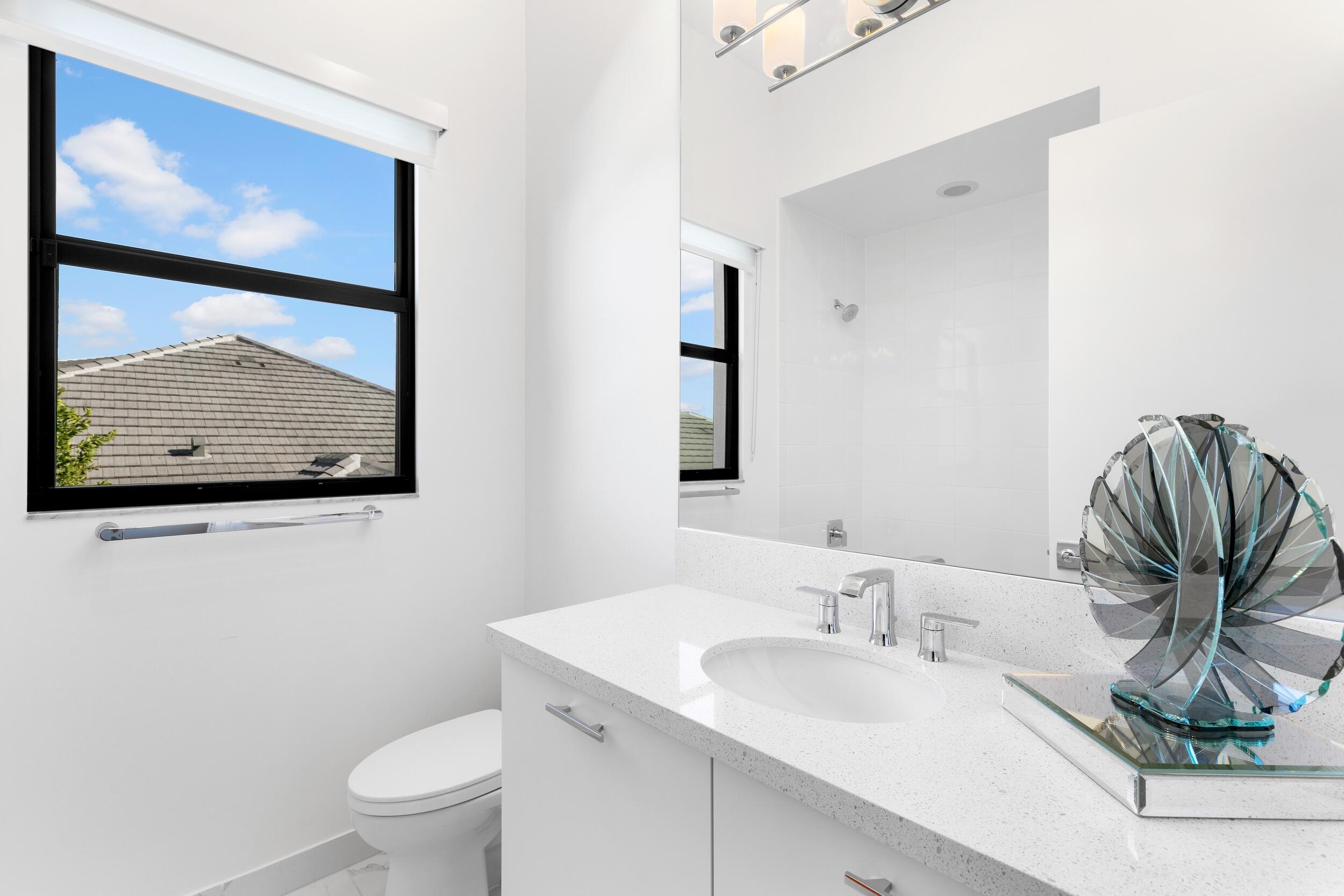 17206 Brulee Breeze Way Boca Raton, FL 33496 - Photo 48 of 53 Guest Bath 2