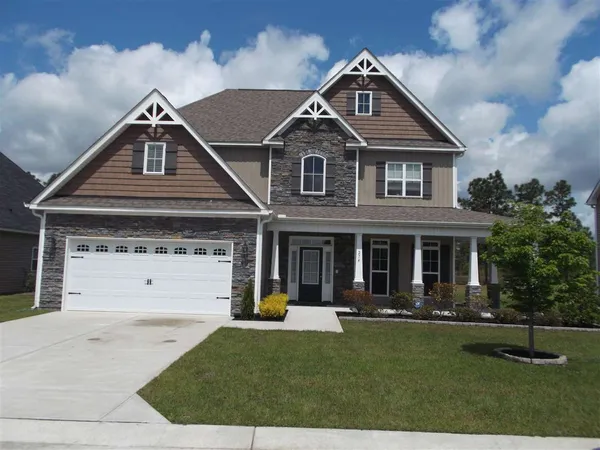 $2,450 | 274 Southwest Plantation Drive, Maple Hill, NC 28454