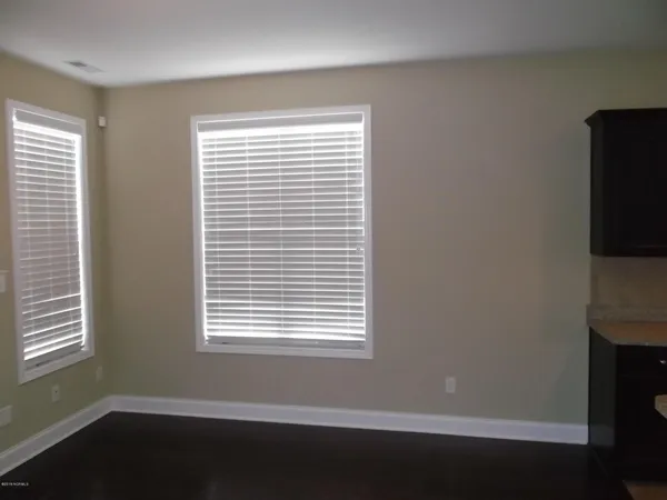 $2,450 | 274 Southwest Plantation Drive, Maple Hill, NC 28454