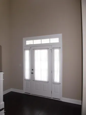 $2,450 | 274 Southwest Plantation Drive, Maple Hill, NC 28454