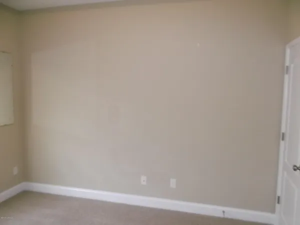 $2,450 | 274 Southwest Plantation Drive, Maple Hill, NC 28454