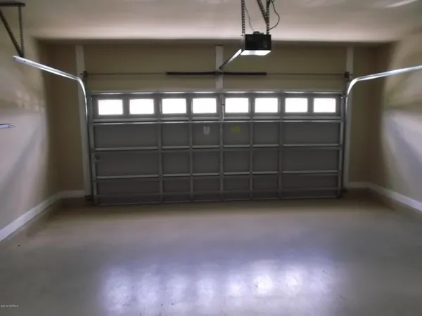 $2,450 | 274 Southwest Plantation Drive, Maple Hill, NC 28454