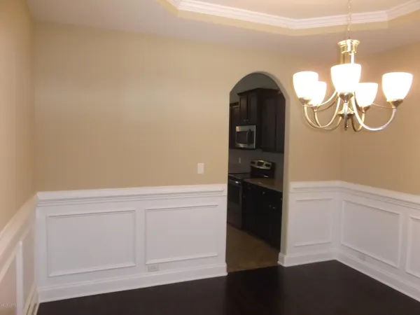 $2,450 | 274 Southwest Plantation Drive, Maple Hill, NC 28454