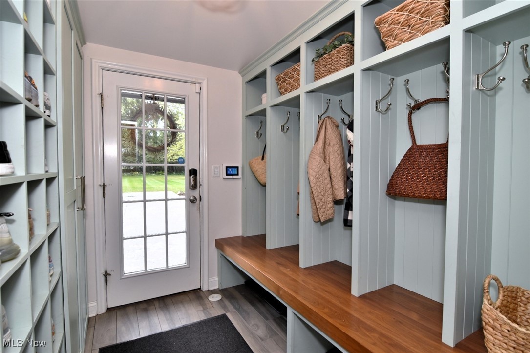18400 Shelburne Road Cleveland, OH 44118 - Photo 33 of 41 Gallery Image 33