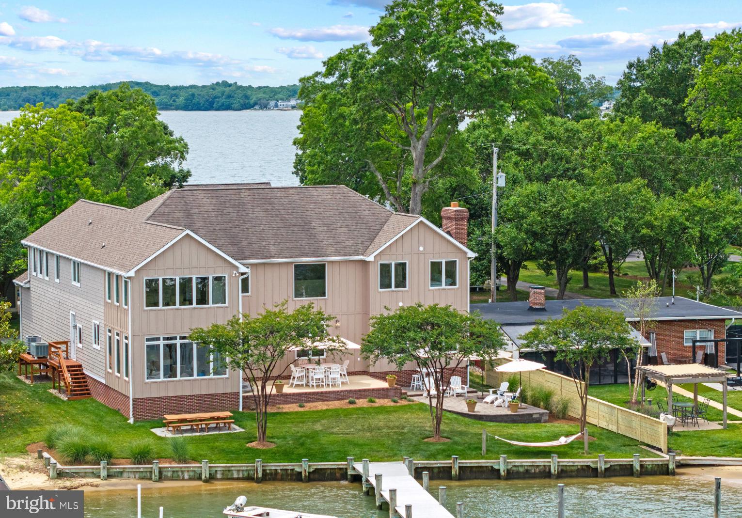3733 Thomas Point Road Annapolis, MD 21403 - Photo 43 of 46 93 feet of waterfrontage