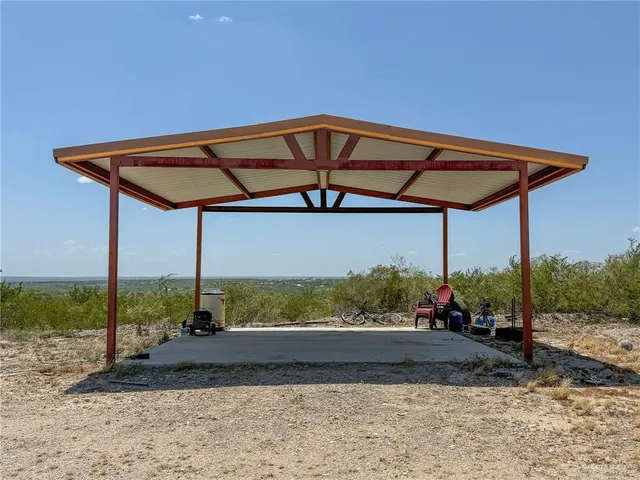 $150,000 | 37 Vista Falcon Pvt Road, Roma, TX 78584