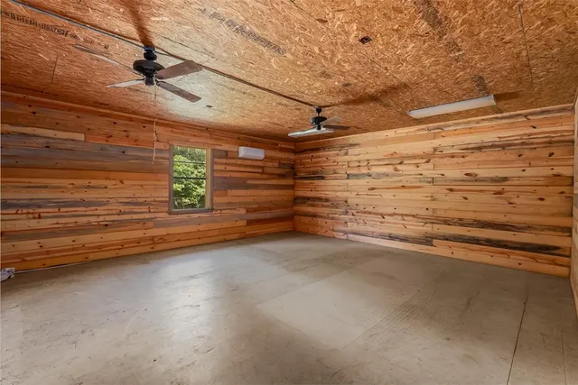 a view of a room with an empty space