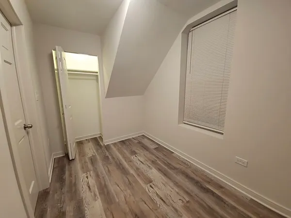 $1,695 | 2216 West 21st Place, Unit 2F, Chicago, IL 60608