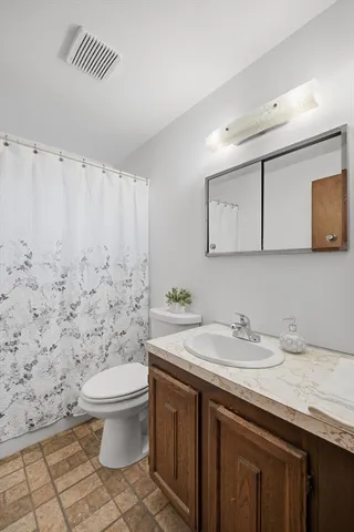 $255,000 | 8 Metacomet Circle, Belchertown, MA 01007