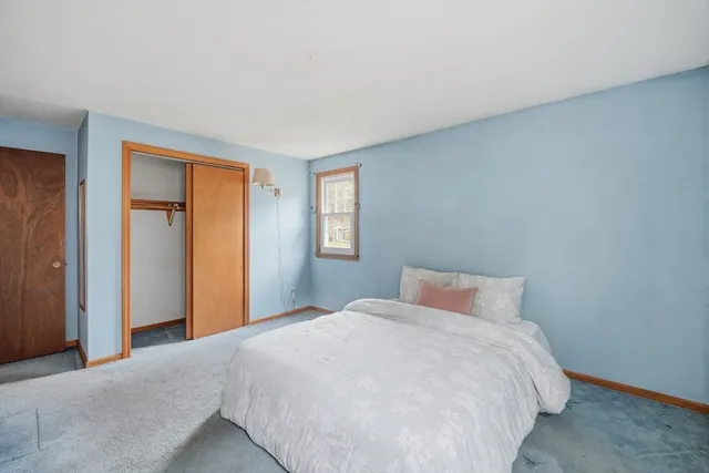 $255,000 | 8 Metacomet Circle, Belchertown, MA 01007