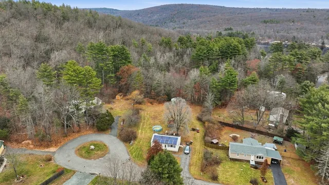 $255,000 | 8 Metacomet Circle, Belchertown, MA 01007