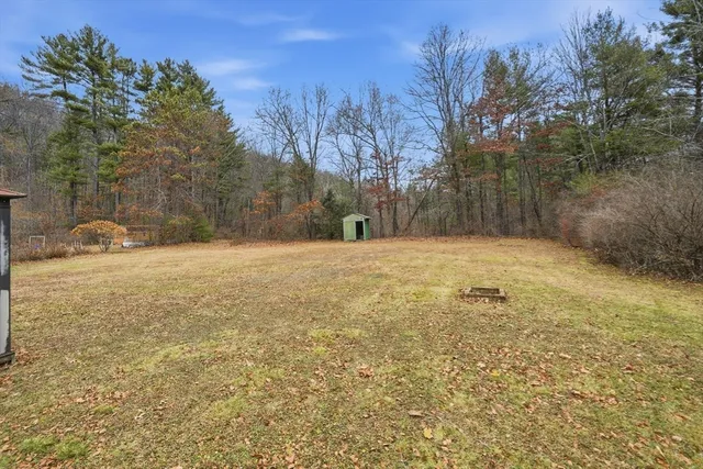 $255,000 | 8 Metacomet Circle, Belchertown, MA 01007