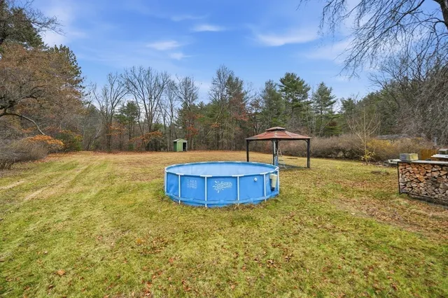 $255,000 | 8 Metacomet Circle, Belchertown, MA 01007
