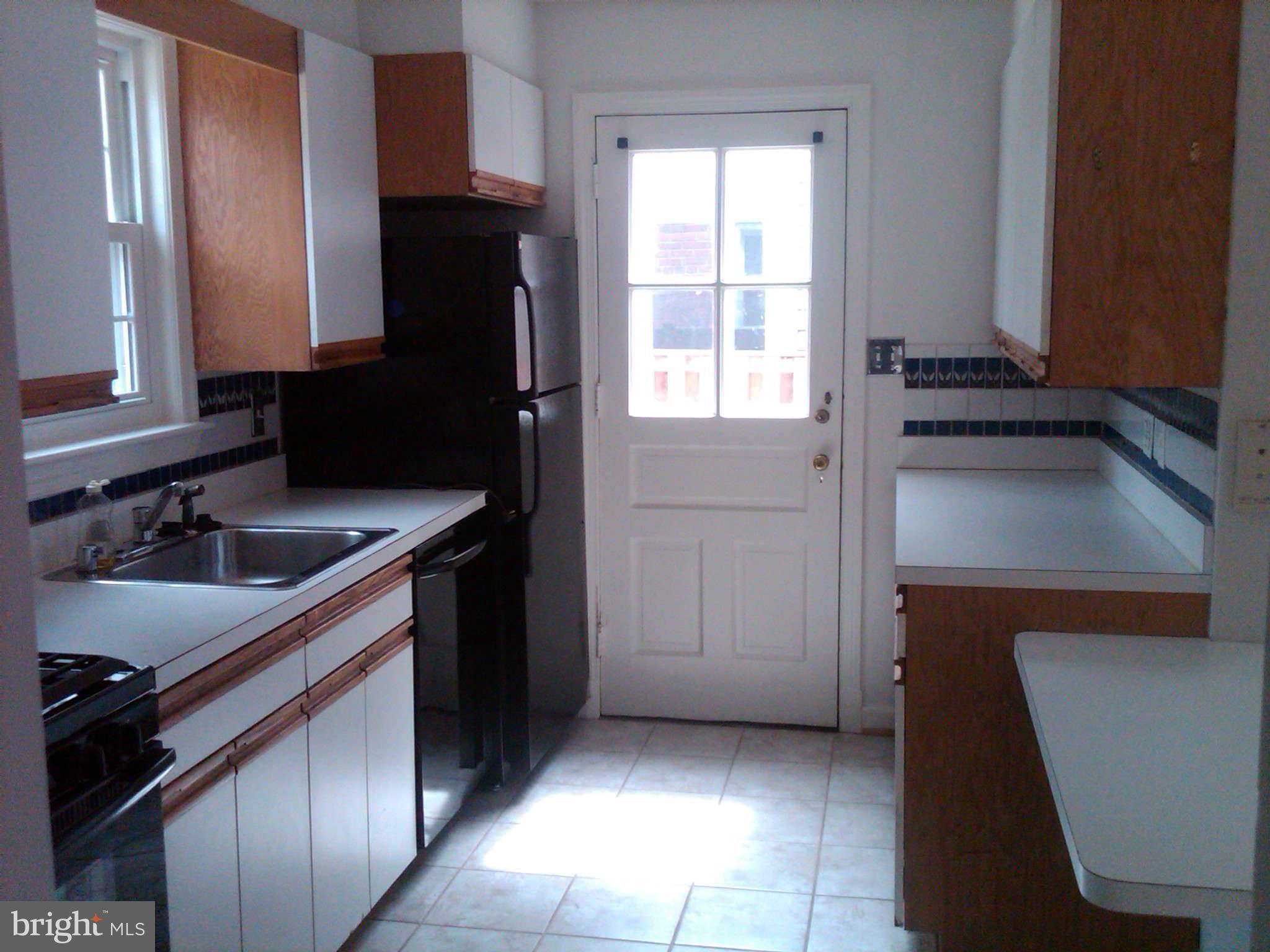 9513 Evergreen Street Silver Spring, MD 20901 - Photo 5 of 12 Kitchen