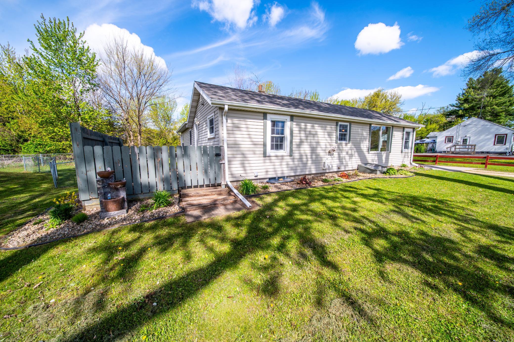 5757 65th Avenue Southeast Rochester, MN 55904 - Photo 39 of 48