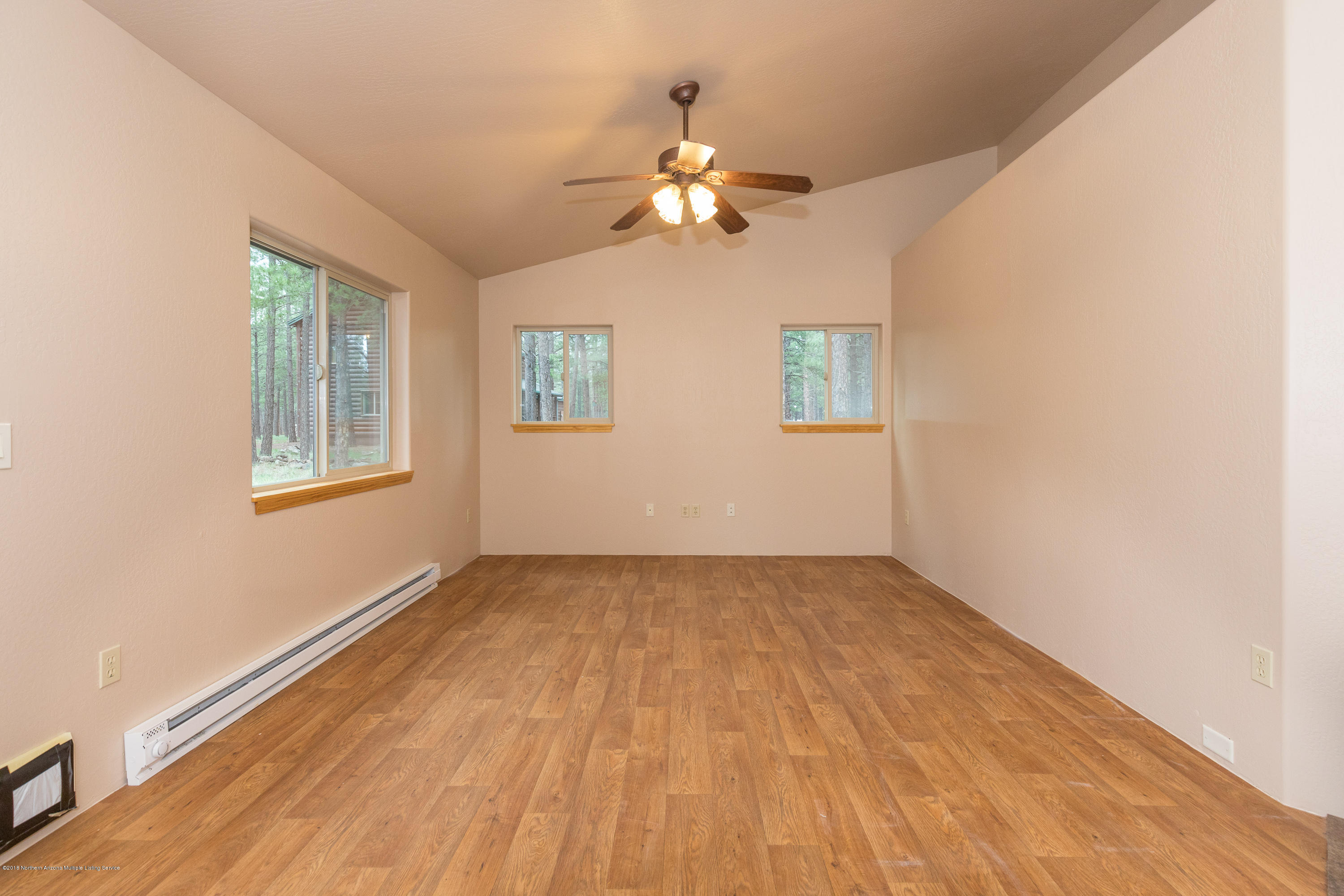 7635 East Robin Hood Road Williams, AZ 86046 - Photo 3 of 20 CA6A7152