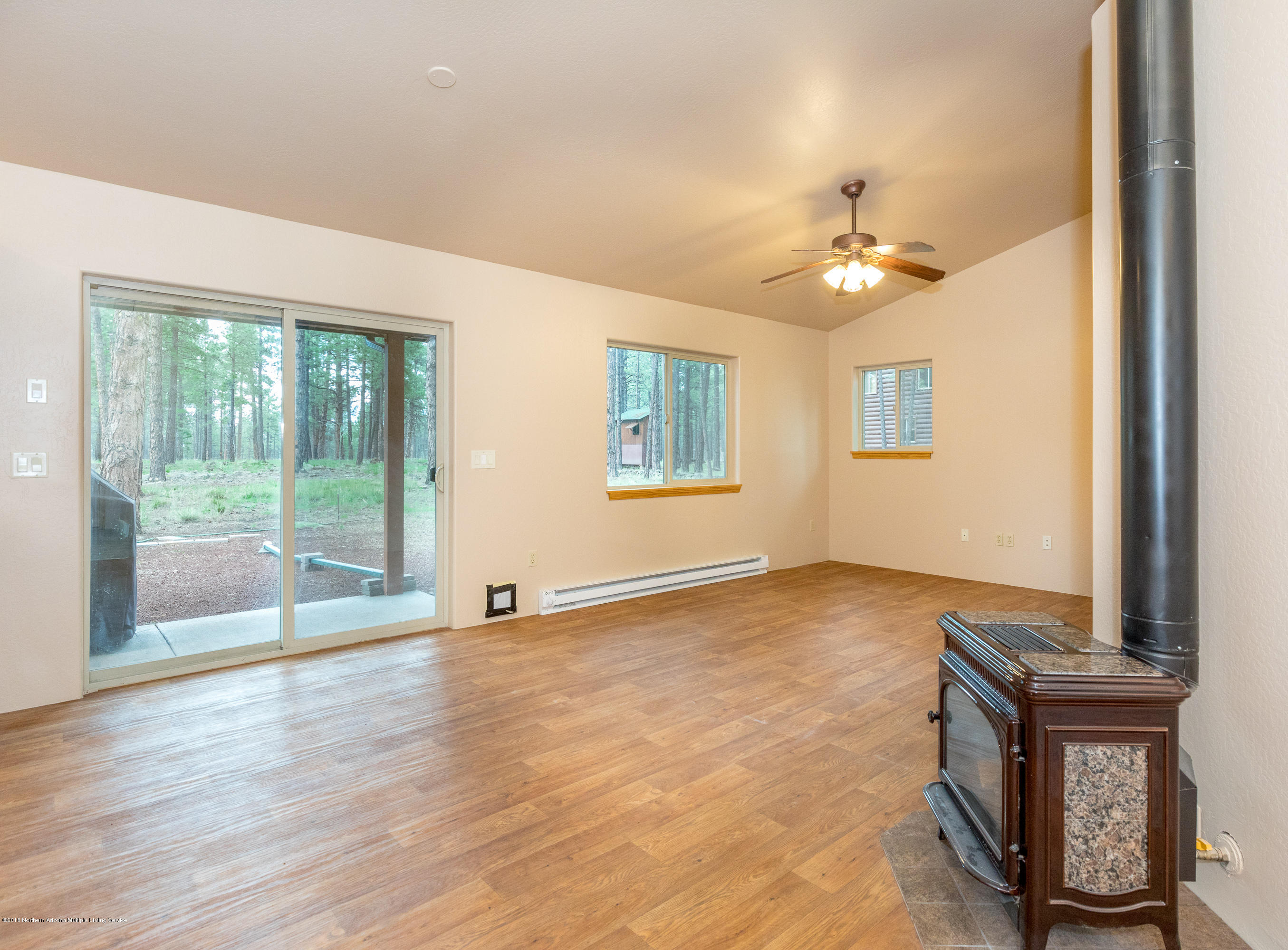 7635 East Robin Hood Road Williams, AZ 86046 - Photo 4 of 20 CA6A7200