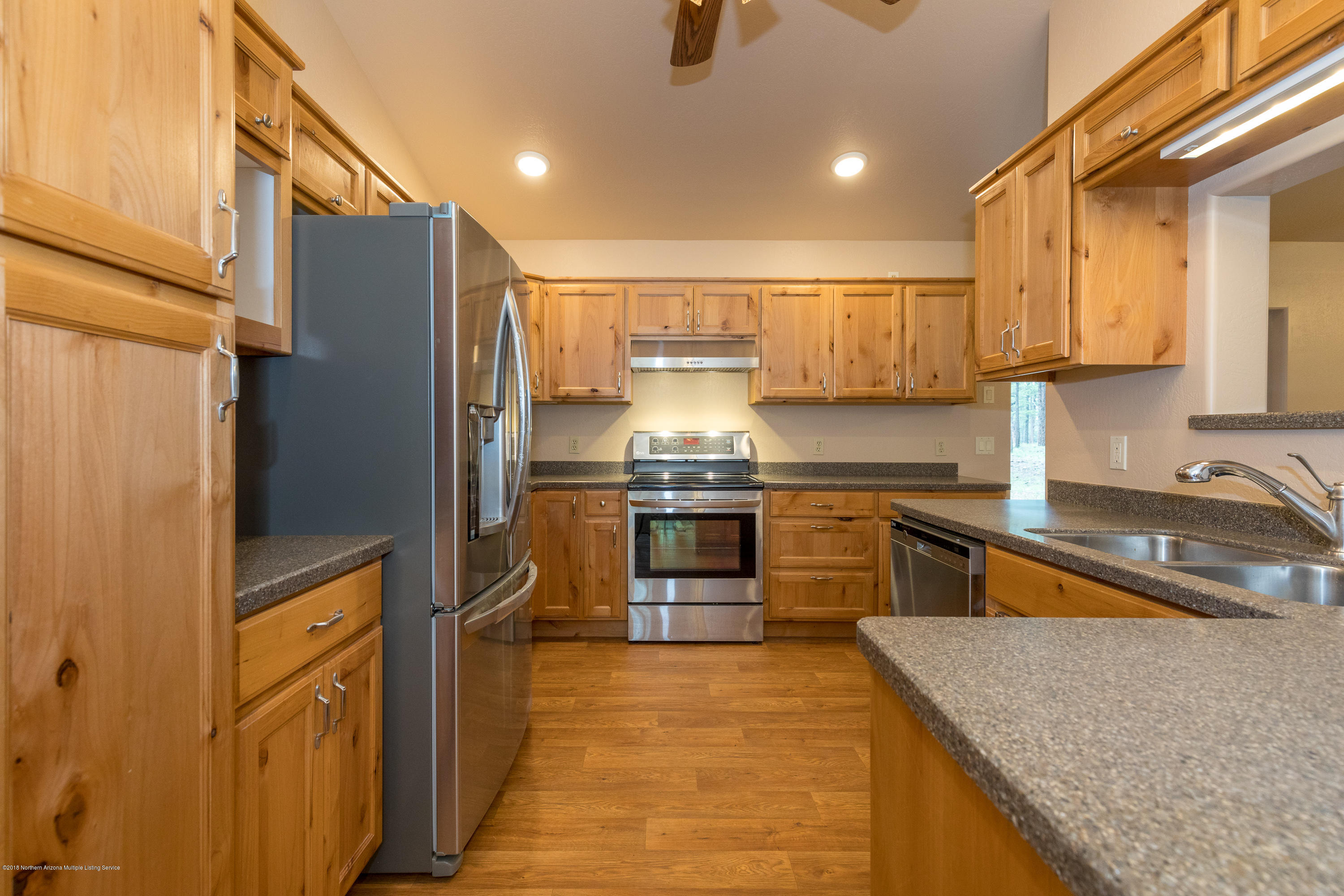 7635 East Robin Hood Road Williams, AZ 86046 - Photo 6 of 20 CA6A7166