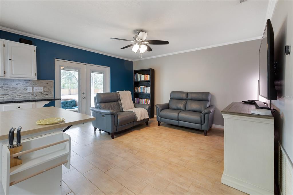 6071 Country Club Road Wesley Chapel, FL 33544 - Photo 11 of 28