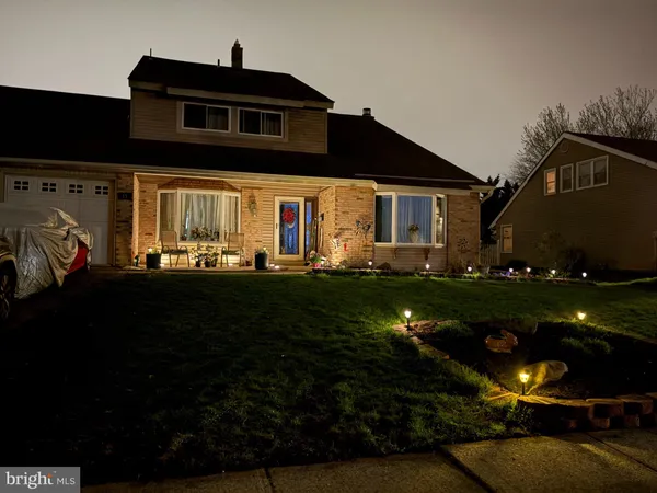$599,000 | 15 Palmetto Avenue, Marlton, NJ 08053