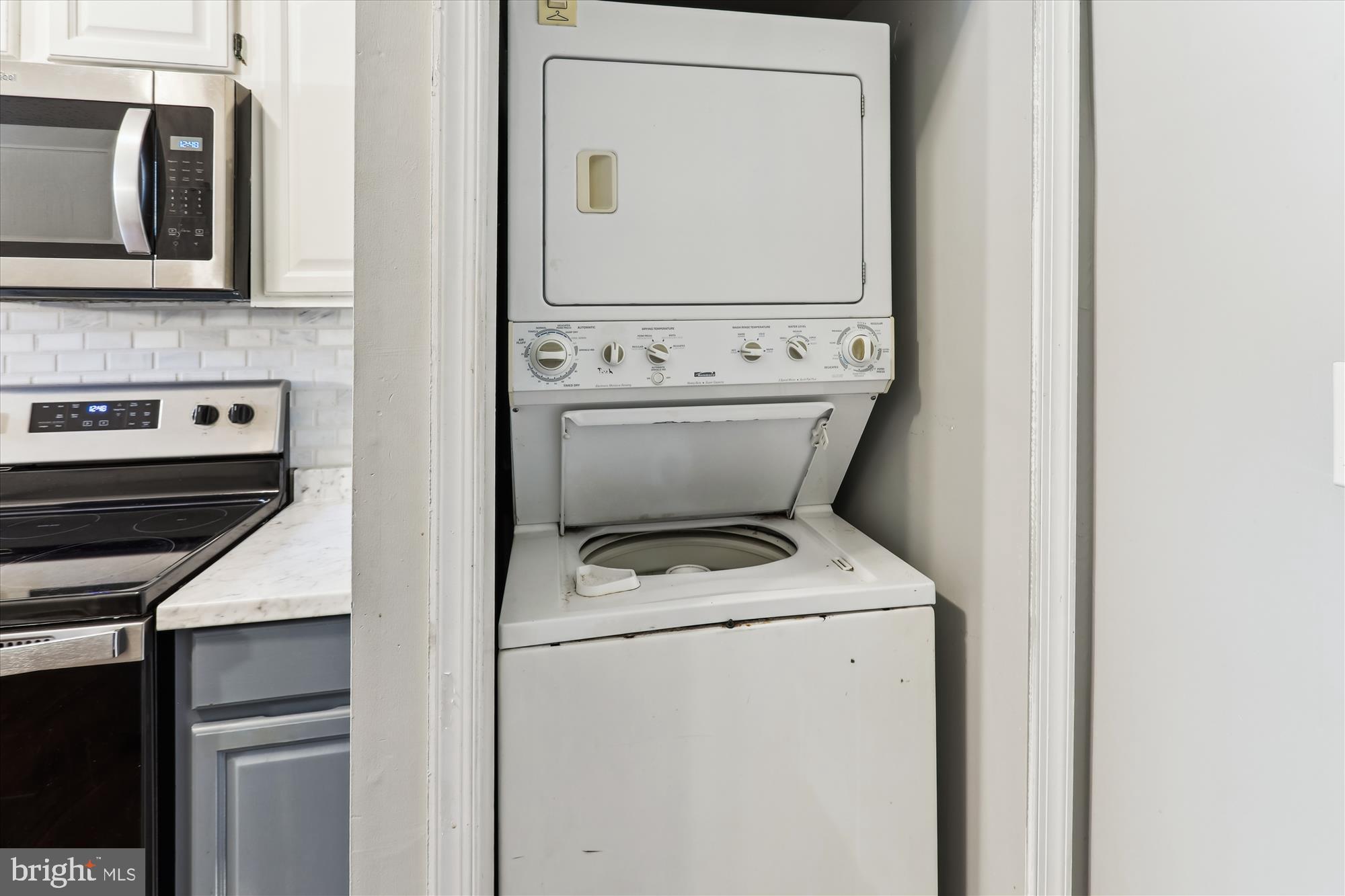 2315 McCulloh Street Baltimore, MD 21217 - Photo 13 of 40 Laundry in Kitchen