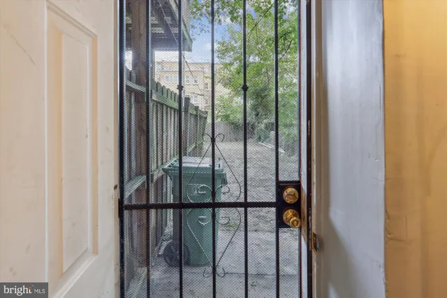 $149,000 | 2315 McCulloh Street, Baltimore, MD 21217