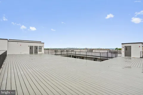 a car parked in front of a building