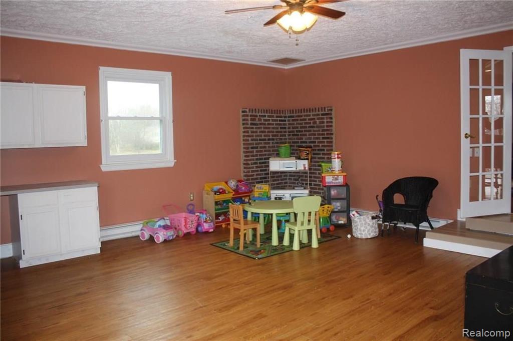 95 Olde Franklin Road Howell, MI 48855 - Photo 10 of 32