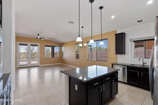 $465,000 | 9919 North Crook Lane, Tucson, AZ 85742