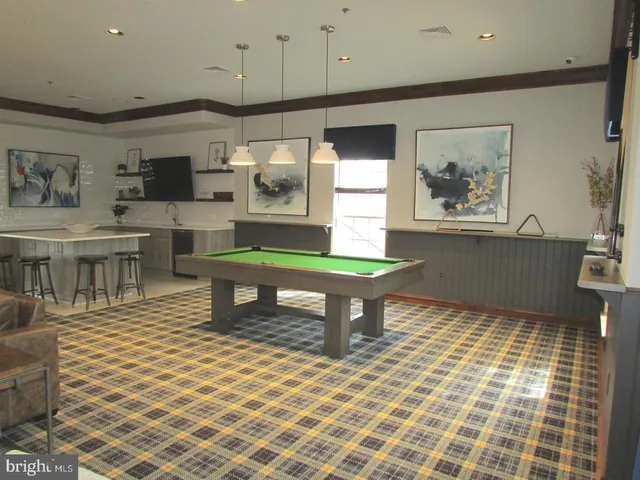 a view of utility room