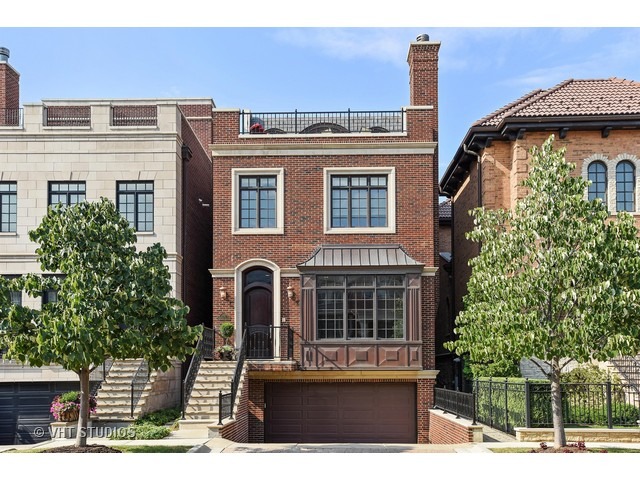 1750 West Surf Street Chicago, IL 60657 - Photo 1 of 25