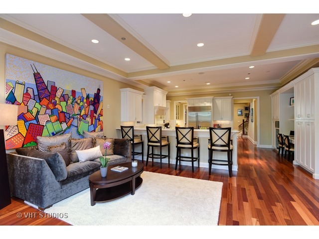1750 West Surf Street Chicago, IL 60657 - Photo 12 of 25