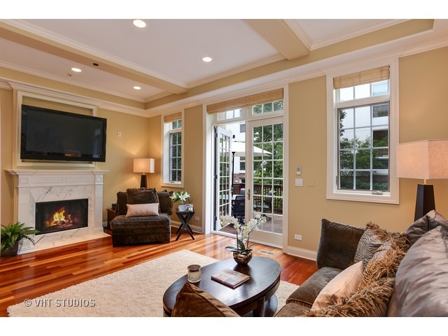 1750 West Surf Street Chicago, IL 60657 - Photo 13 of 25