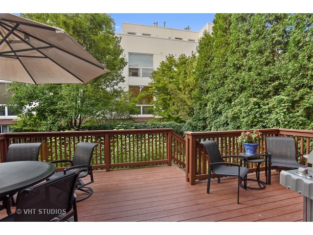 1750 West Surf Street Chicago, IL 60657 - Photo 14 of 25