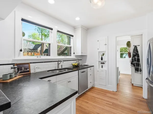 $1,200,000 | 4345 East 17th Ave Parkway, Denver, CO 80220