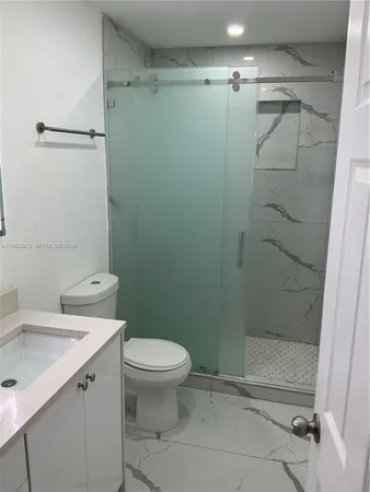 $2,800 | 14821 Southwest 104th Avenue, Miami, FL 33176
