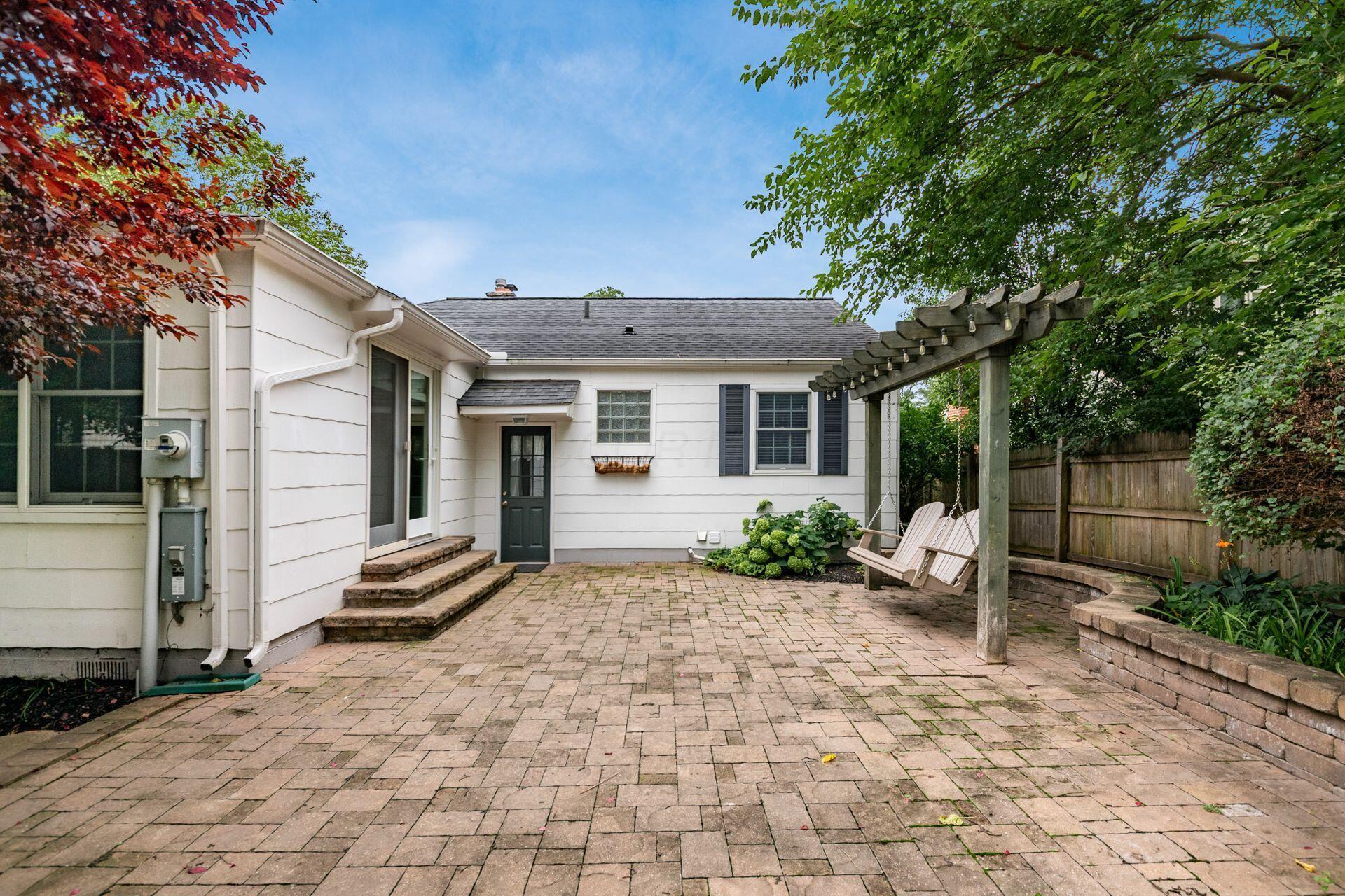 2228 Ridgeview Road Columbus, OH 43221 - Photo 34 of 51 Patio