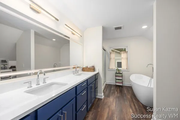 $379,900 | 177 Prospect Street, Rockford, MI 49341