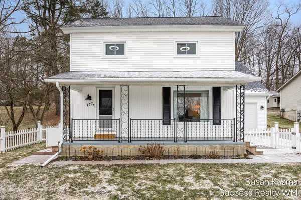 $379,900 | 177 Prospect Street, Rockford, MI 49341